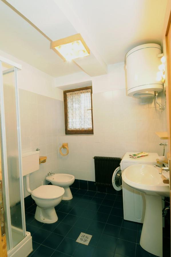 Casa Molini Appartement Malè Buitenkant foto